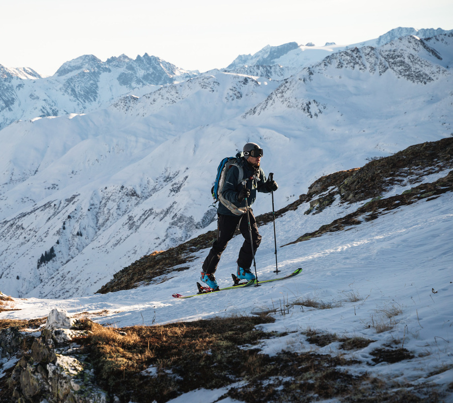 Introductory ski tour course Andermatt Hospental - Exped Tribe